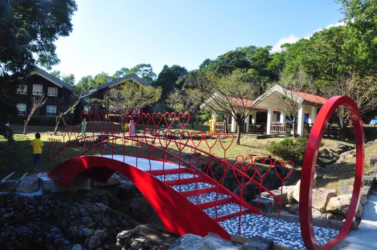 Yanmin Hot Spring Resort Taipei Esterno foto